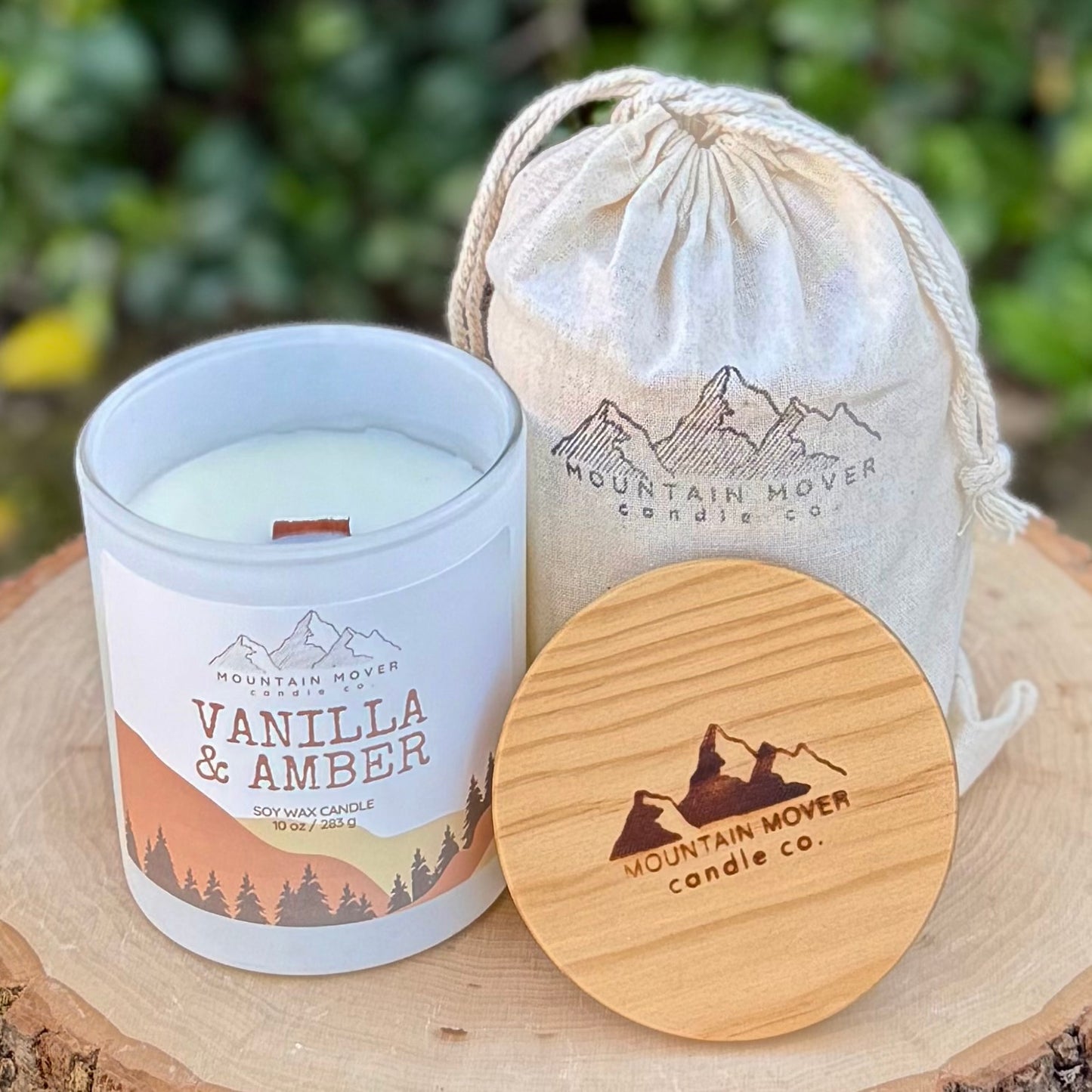 Vanilla & Amber 10 oz Candle